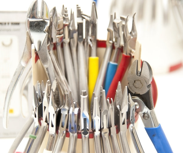 牙医设备钳图片下载