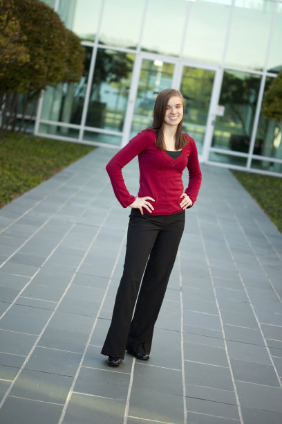 年轻漂亮的高中生图片下载