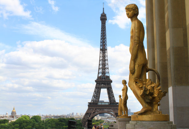 特洛卡德罗的巴黎埃菲尔铁塔图片下载