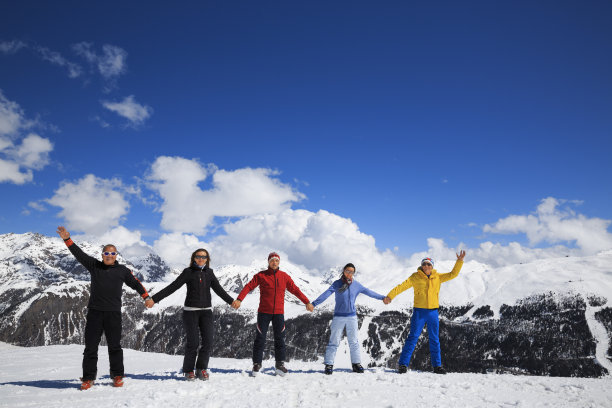 雪滑雪图片下载