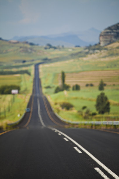 漫漫长路图片下载