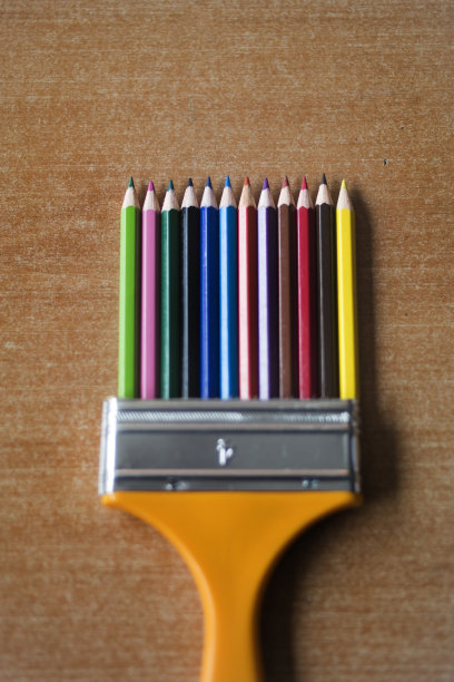 墙刷和笔图片下载