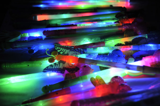 多色发光棒图片下载