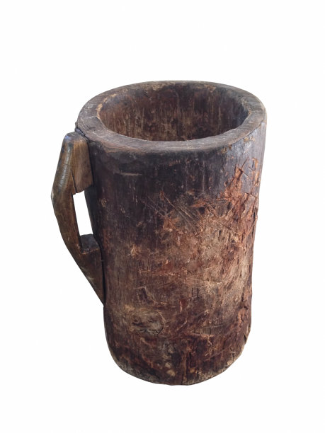 老式木制杯子图片下载