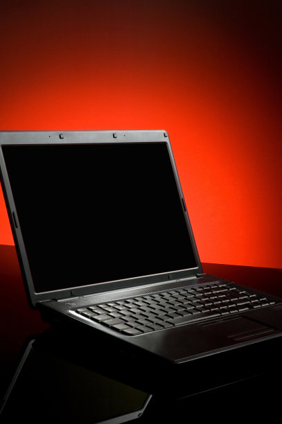 黑色的笔记本电脑图片下载