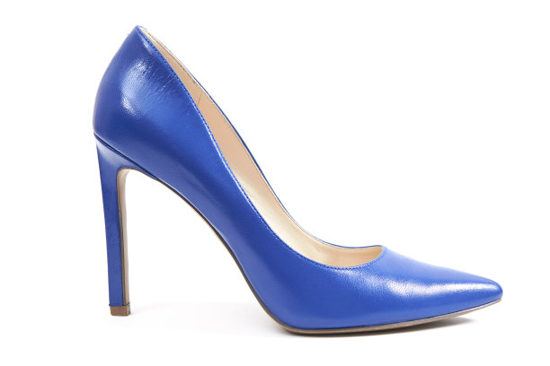 蓝色高跟鞋图片下载