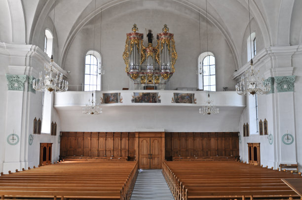 耶稣会天主教教堂内部图片下载