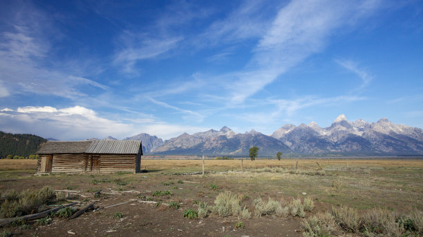 怀俄明州的一个老木屋图片下载