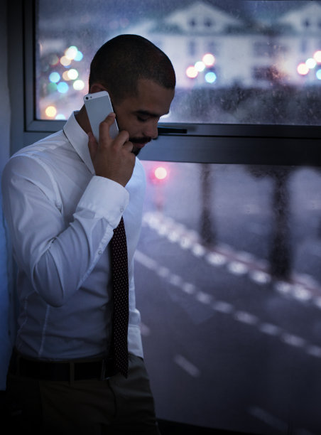 又要熬夜了图片下载