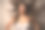 黑发飘飘的女人。图片下载