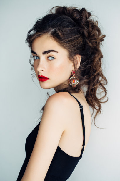 首饰照片素材ID：147088930