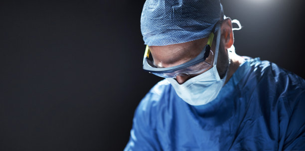 不是所有的医生都能成为外科医生素材图片