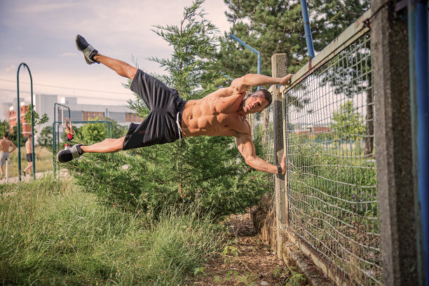 旗杆锻炼图片下载