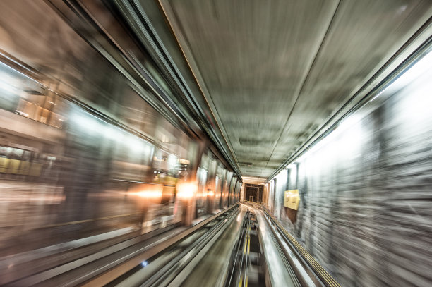 运动模糊了地下铁路图片下载