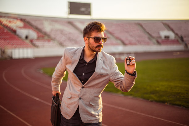 商人快没时间了图片下载