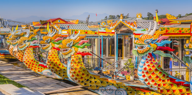 越南顺化龙船图片下载