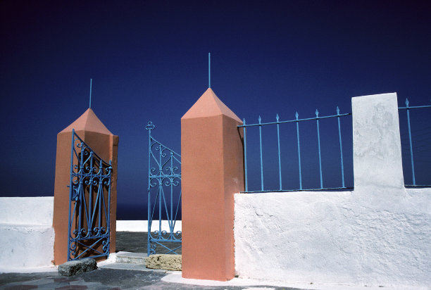 教堂门，伊亚，圣托里尼，希腊图片下载