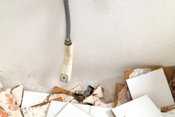 旧的浴缸图片下载