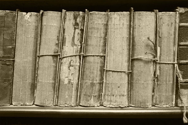 非常古老的书图片下载