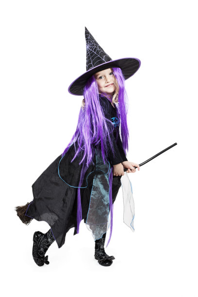 小女巫图片下载