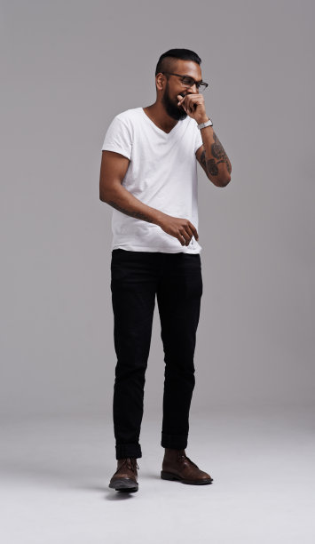 有时候你会忍不住笑图片下载