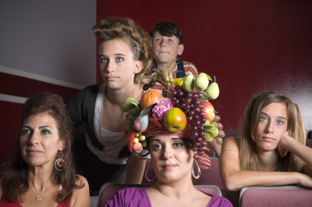 看电影的画面很糟糕图片下载