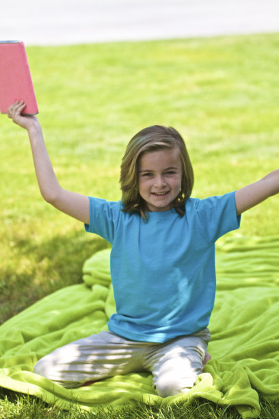 庆祝孩子阅读图片下载