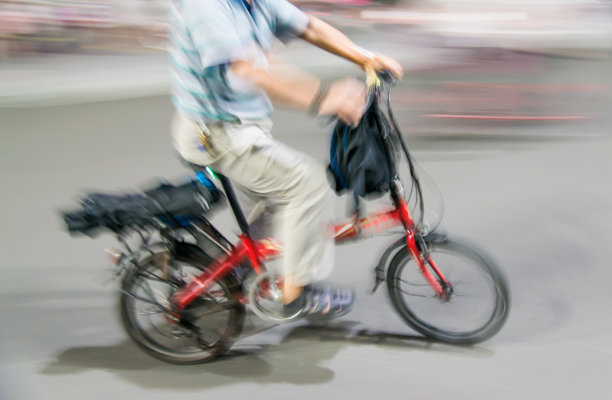 骑车者图片下载