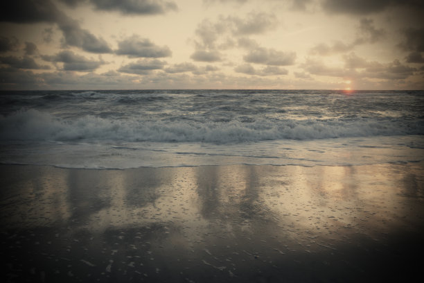 抽象海洋和天空背景-日落图片下载