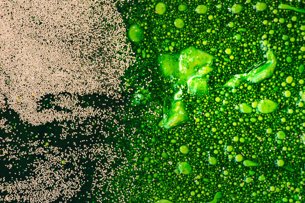 鲜明的色彩背景，抽象的绘画，飞溅，滴图片下载