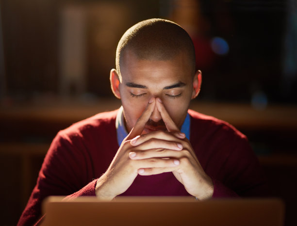 感受到了压力图片下载