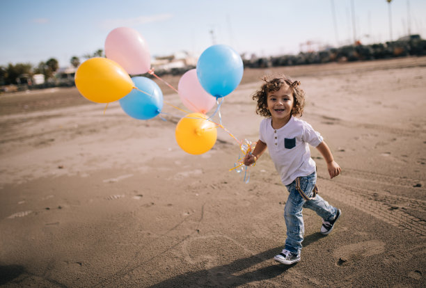 小男孩照片素材ID：147473134