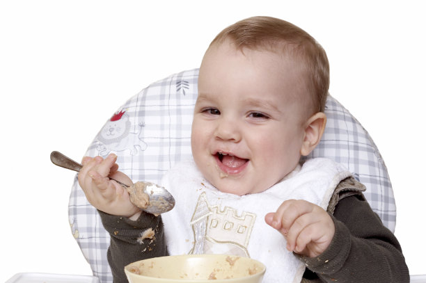 男孩吃图片下载