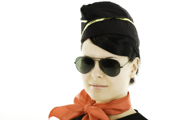 快乐的空中小姐与飞行员图片下载