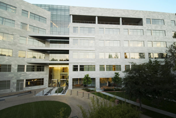 绿化办公建筑图片下载