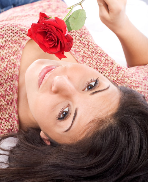 玫瑰的女人。图片下载