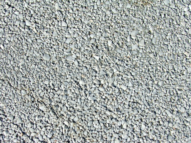 太阳上的白色岩石图片下载