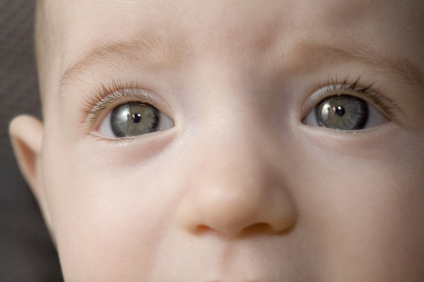 婴儿脸的特写图片下载