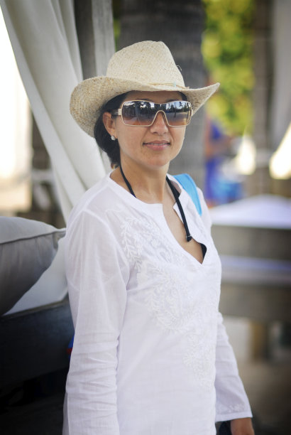 拉丁女子图片下载