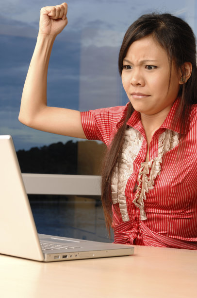 愤怒的图片下载