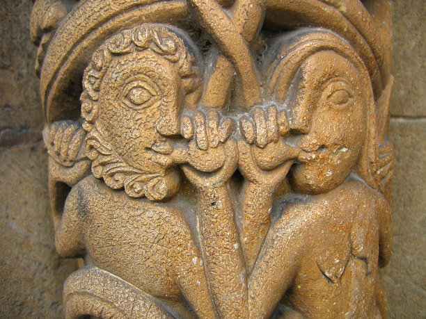 林肯大教堂-石雕人像图片下载