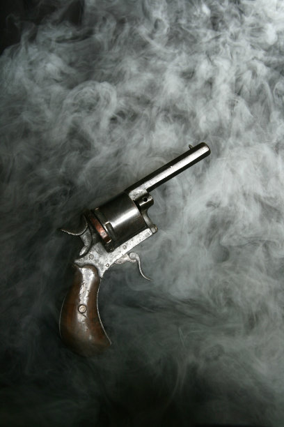 左轮手枪图片下载