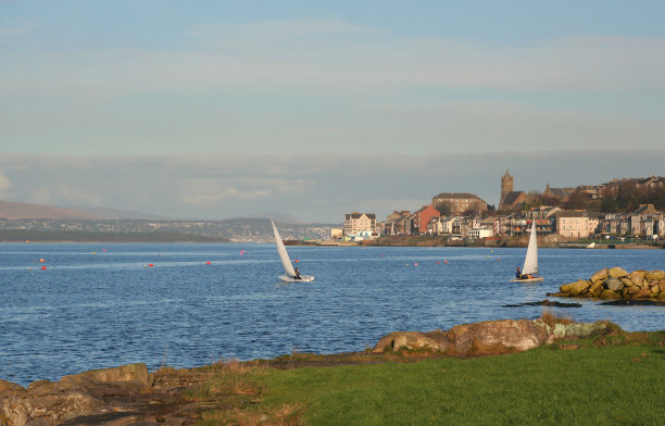 古罗克图片下载