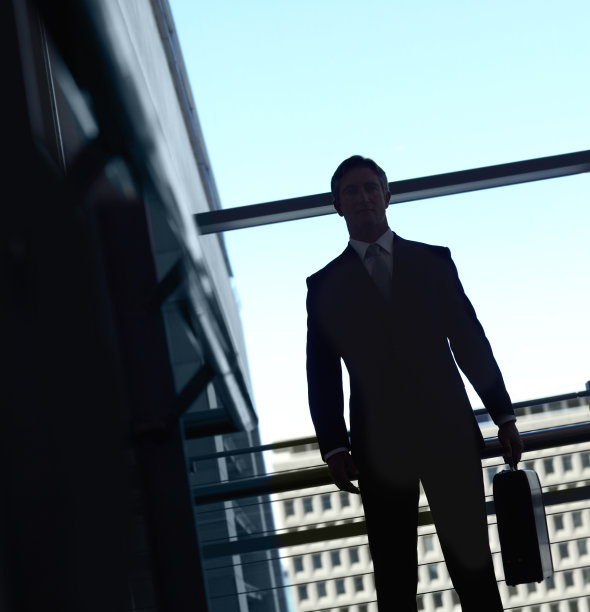 整个企业界都在他的脚下图片下载