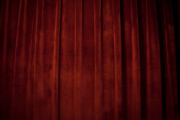 红色的窗帘阶段图片下载