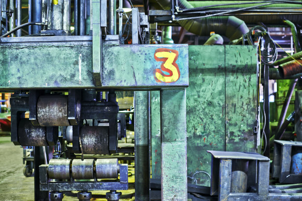 铁行业图片下载