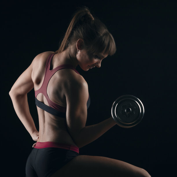 身体运动和迷人的女人图片下载