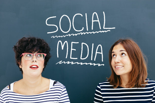 社交媒体图片下载