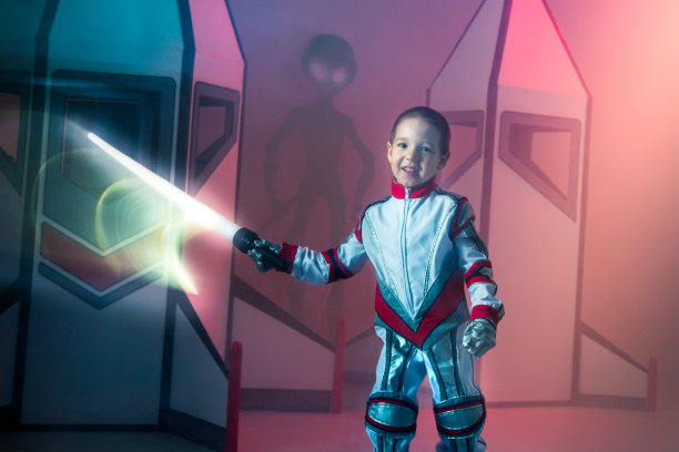 快乐的小战士。打空间战图片下载