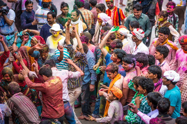 胡里节天人群图片下载